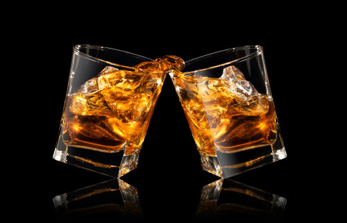 Why a Personalized Whiskey Set Makes the Perfect Gift